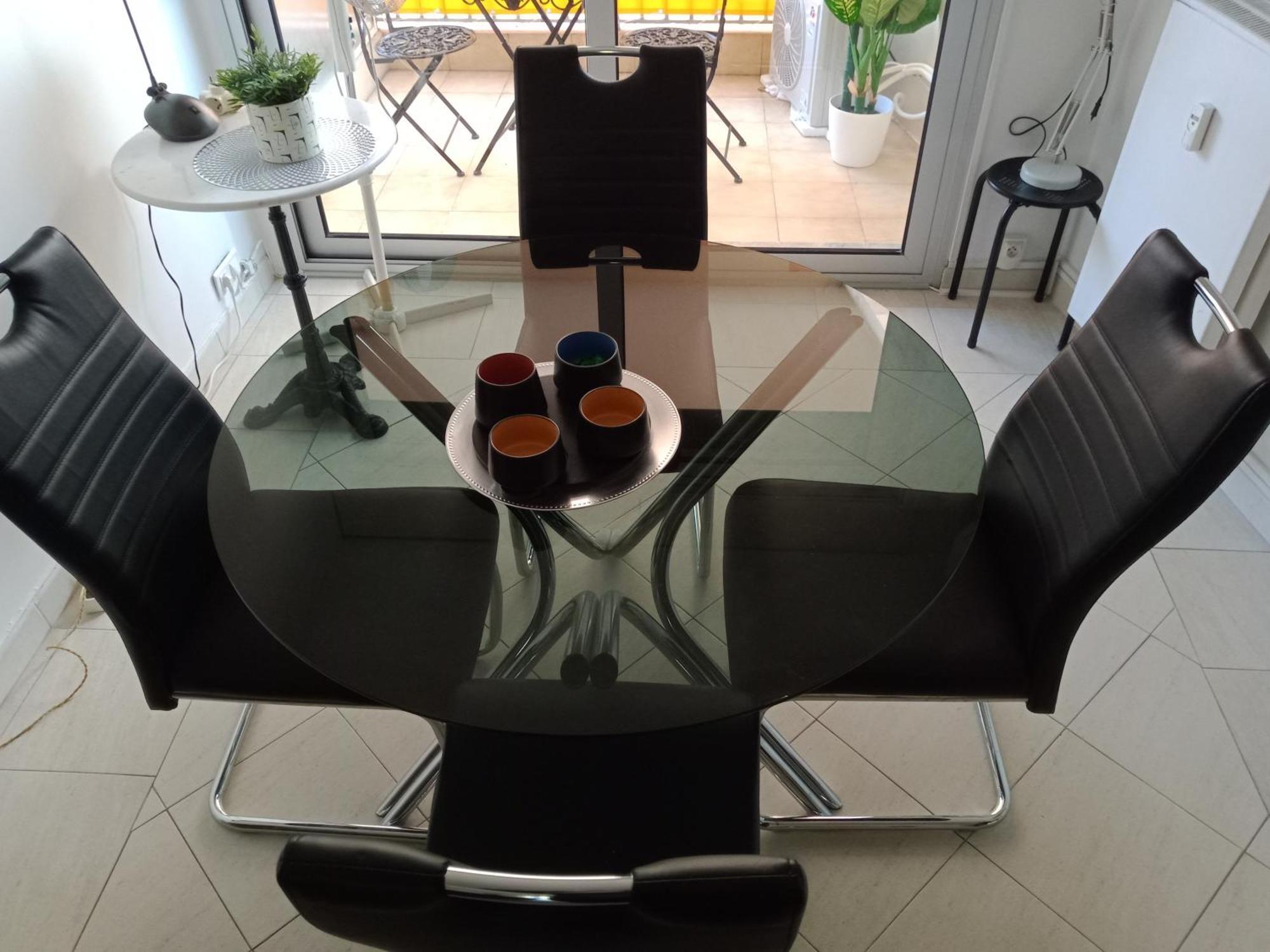 Appartement Au Calme ม็องตง ภายนอก รูปภาพ